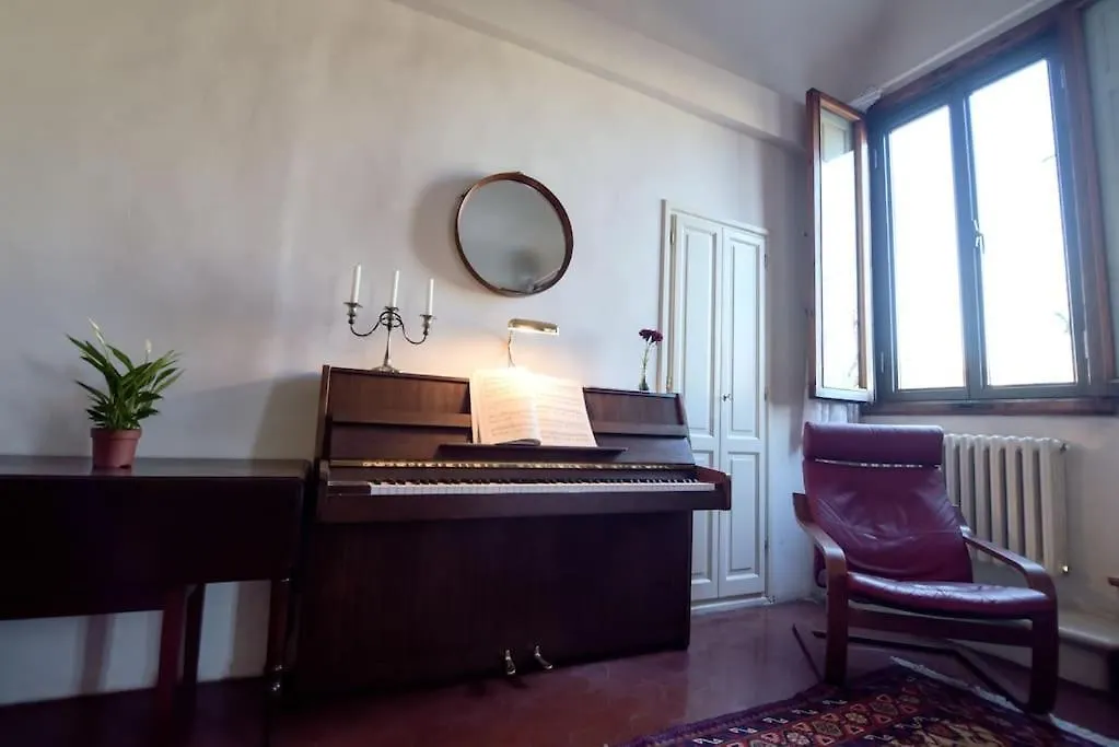 Cozy Apartment With Private Garden - City Center - Firenze Italien